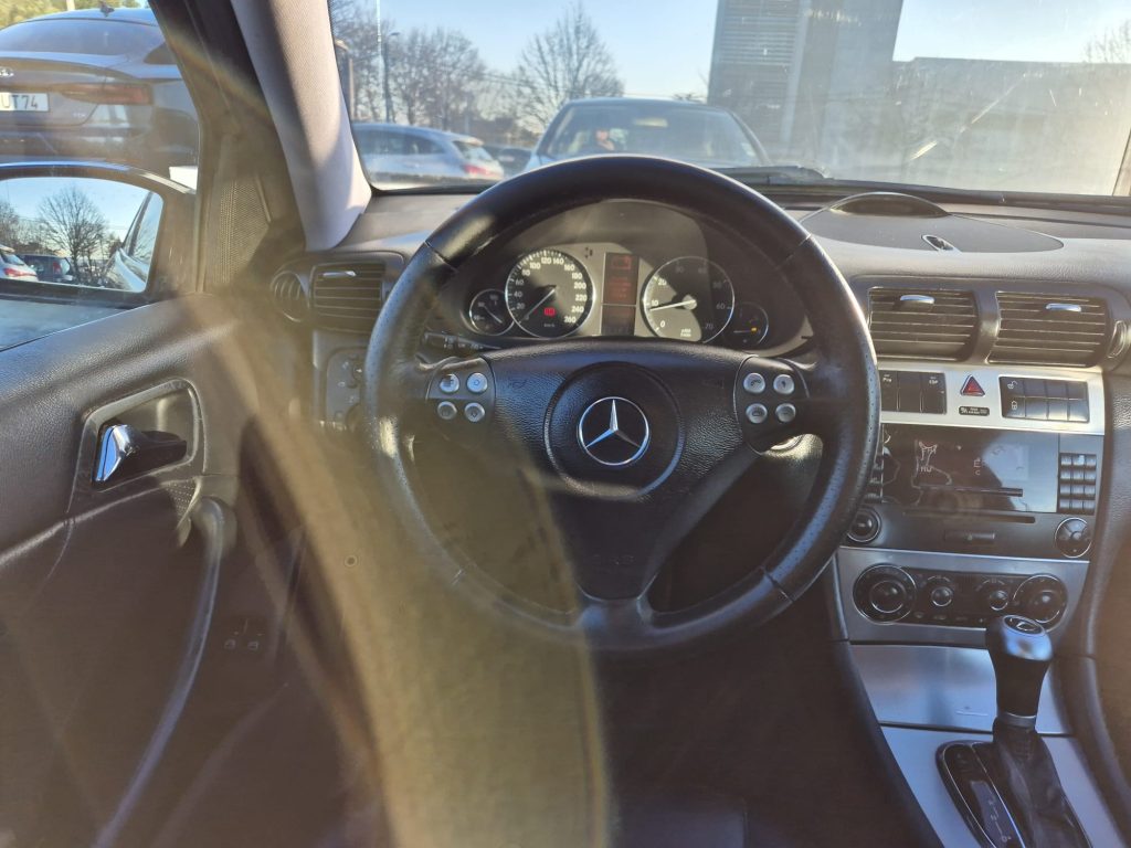 Mercedes-Benz C 180 K Classic BlueEfficiency Aut.