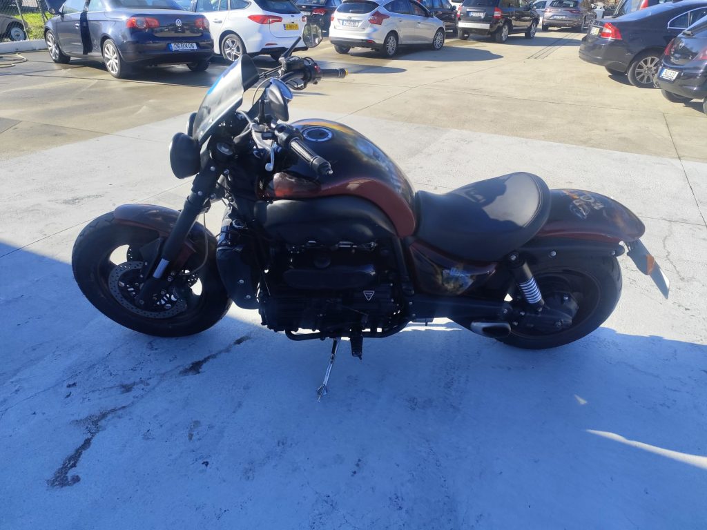 Triumph Rocket