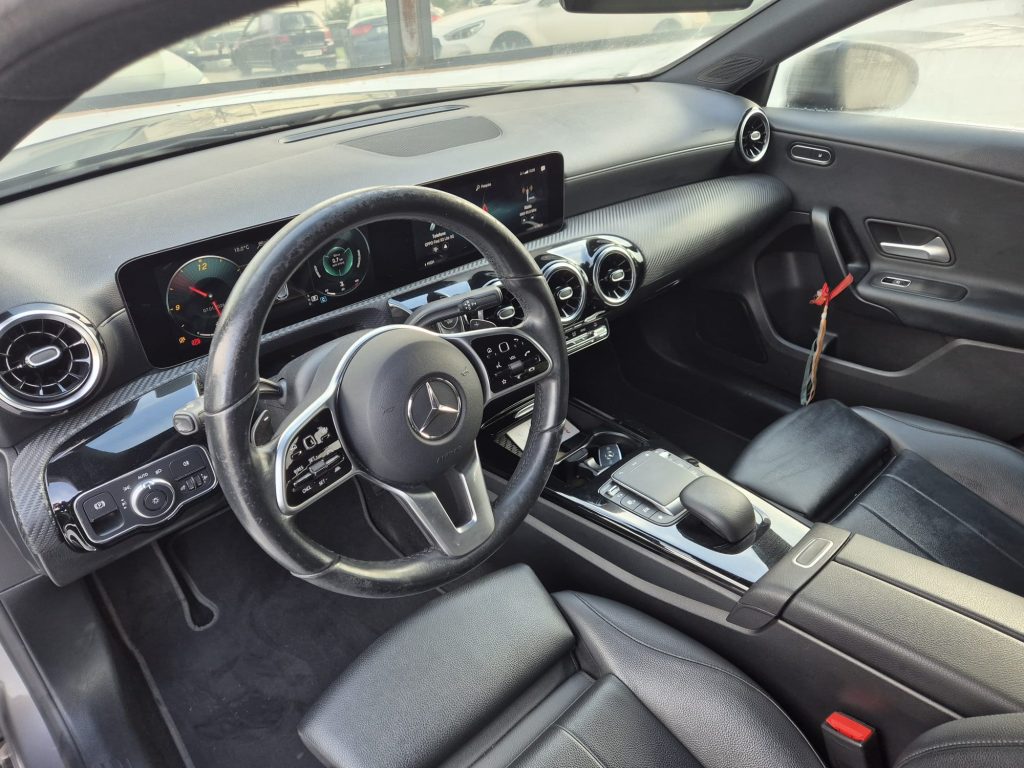 Mercedes-Benz A200 d Style Plus