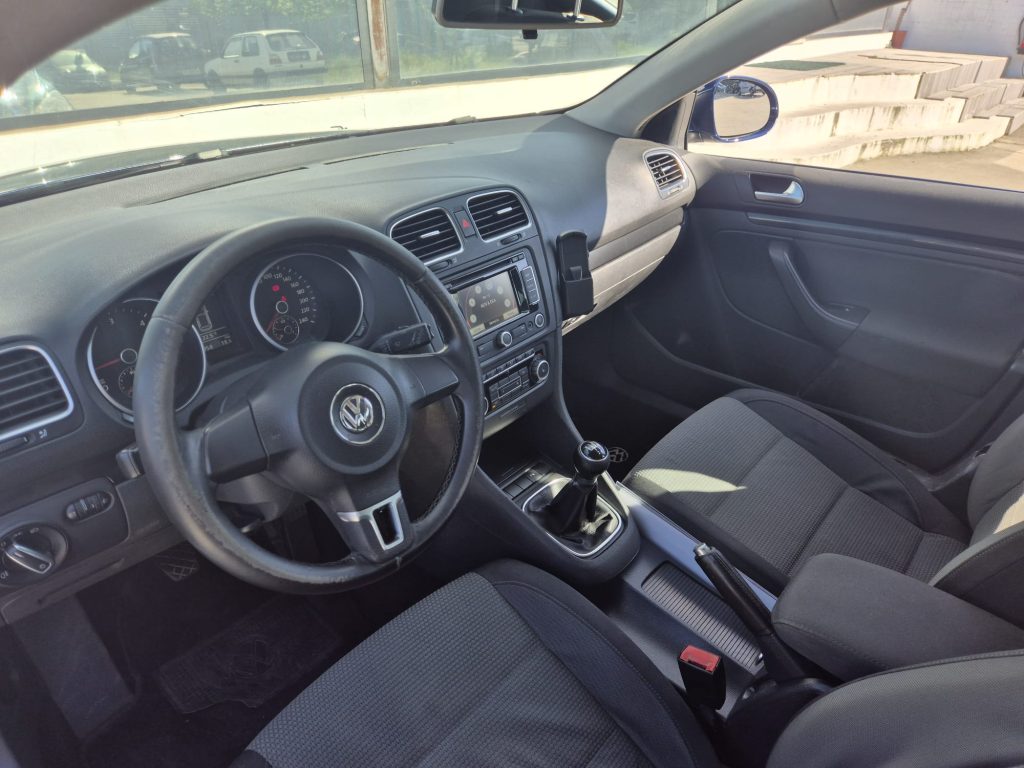 VW Golf 1.6 Confort