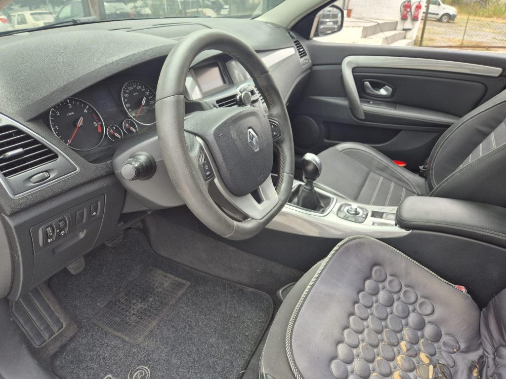Renault Laguna