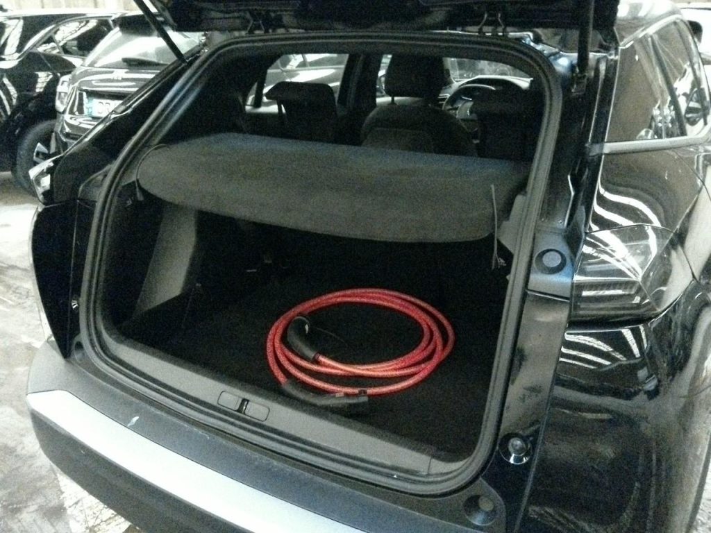 Peugeot e-3008 73 kWh Allure