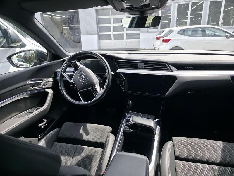 Audi E-tron 55 S Line
